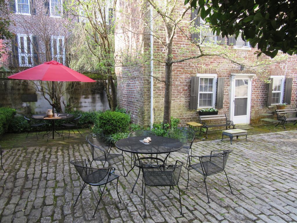 Historic 86 Church Street Charleston Exterior foto